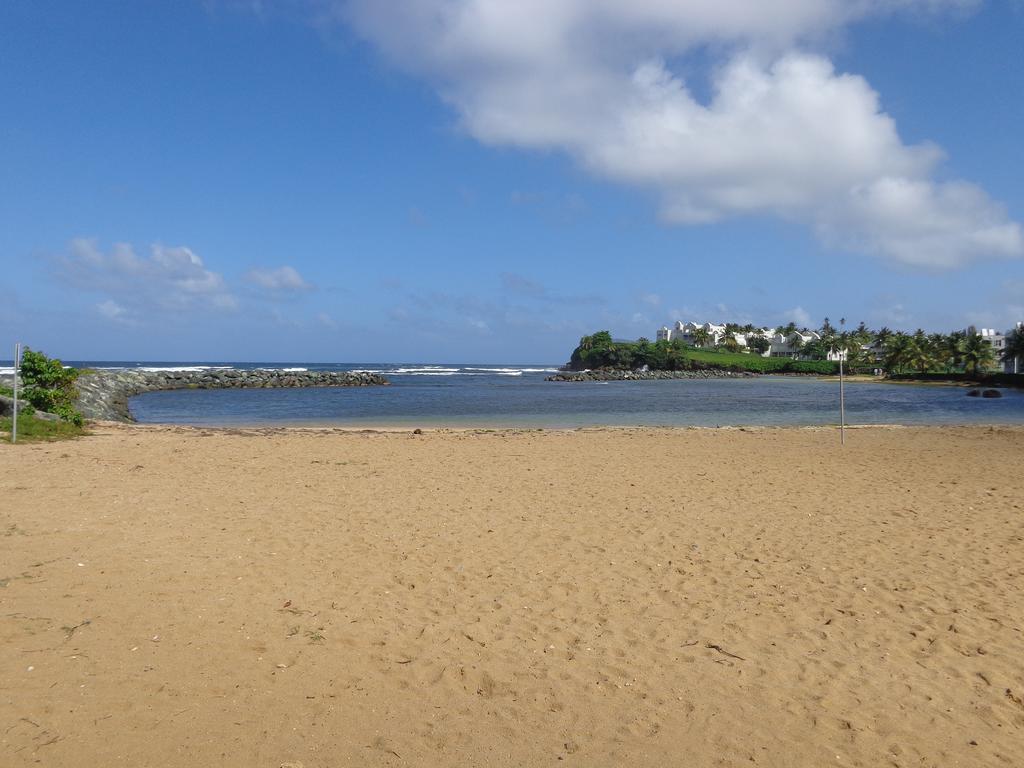 Villas De Playa 2 Dorado Bagian luar foto