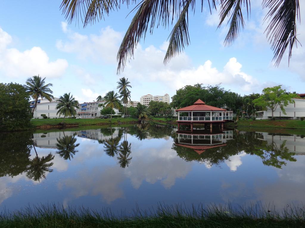 Villas De Playa 2 Dorado Bagian luar foto